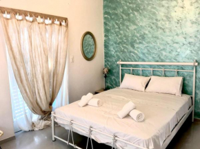 Blue Violet Apartment